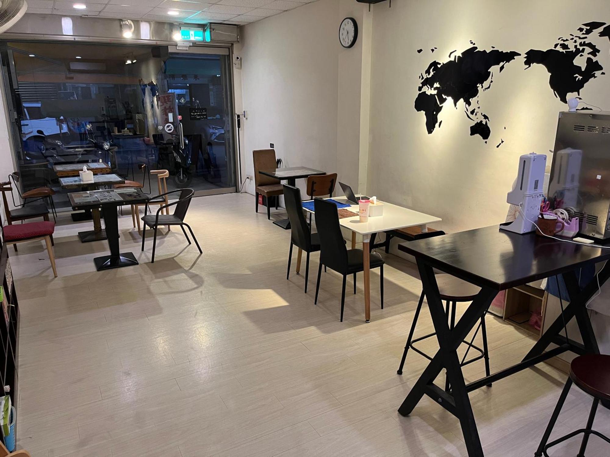 Little House Albergue Chiayi Exterior foto